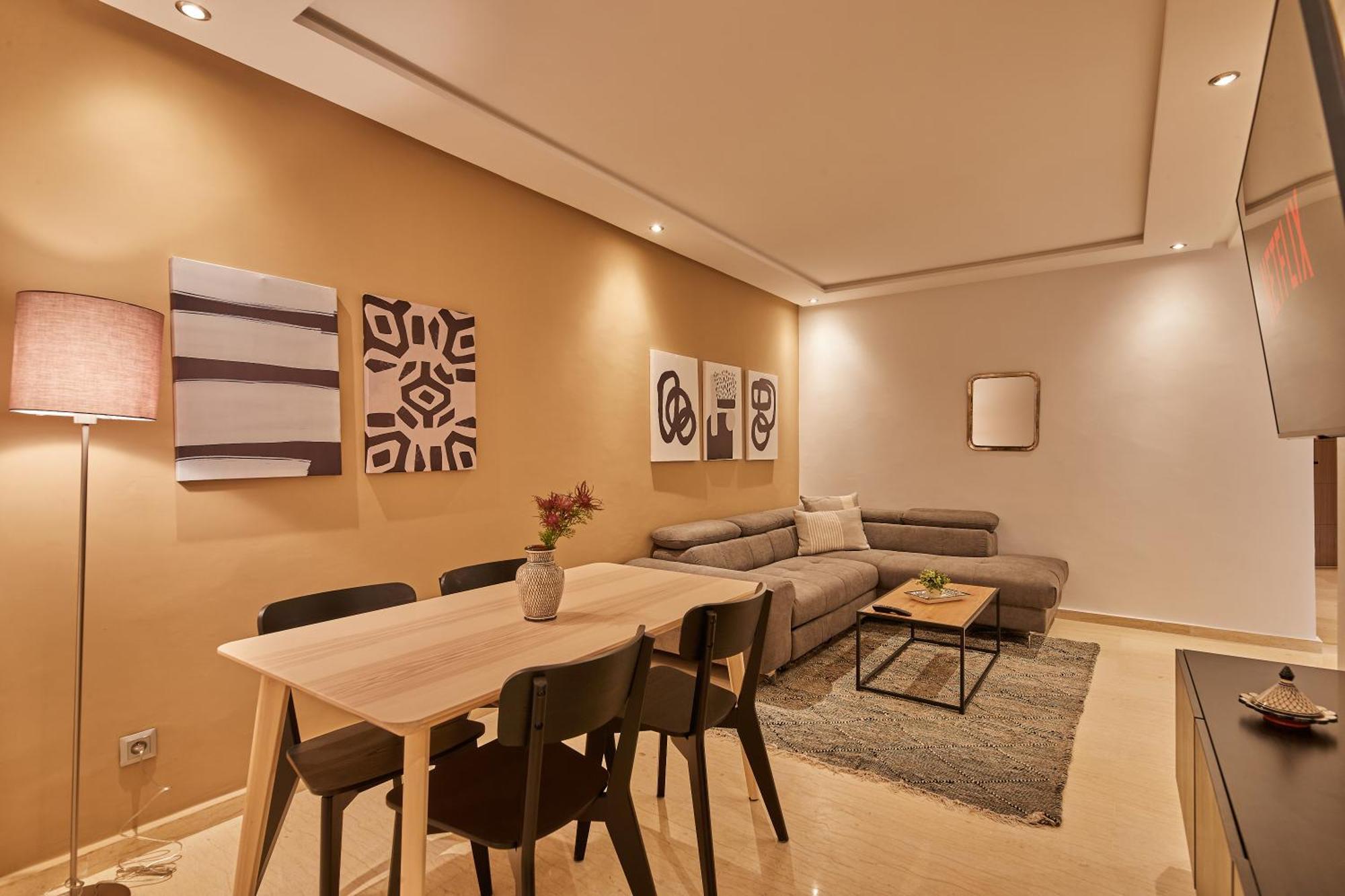 Stayhere - Hassan - Authentic Aparthotel 4*